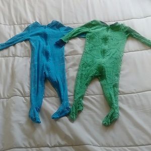 2 lightweight infant sleepers.